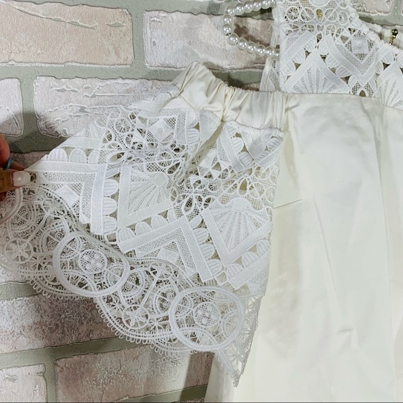Ted Baker White Taluah Cold Shoulder Lace Top - Picture 8 of 13